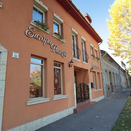 Európa Panzió Eger Exterior foto